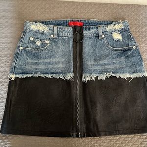 Denim and leather skirt - size large